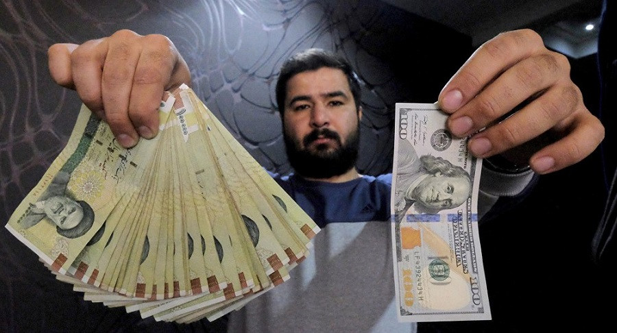 گزارش منسوب به سازمان برنامه و بودجه: احتمال ورشکستگی دولت ایران و ۱۰ برابر شدن نرخ دلار
