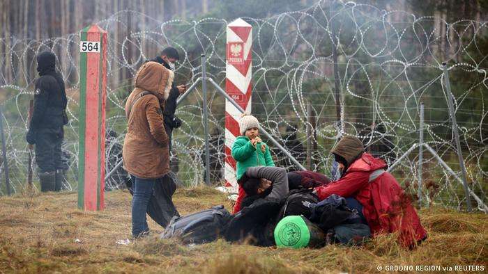 دو گروه از پناهجویان با درهم شکستن حصار مرزی وارد لهستان شدند