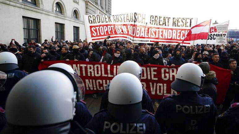 موج پنجم کرونا در اروپا و تظاهرات علیه محدودیت‌ها