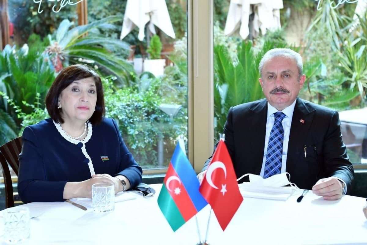 دیدار روسای مجلس ترکیه و آذربایجان در مادرید