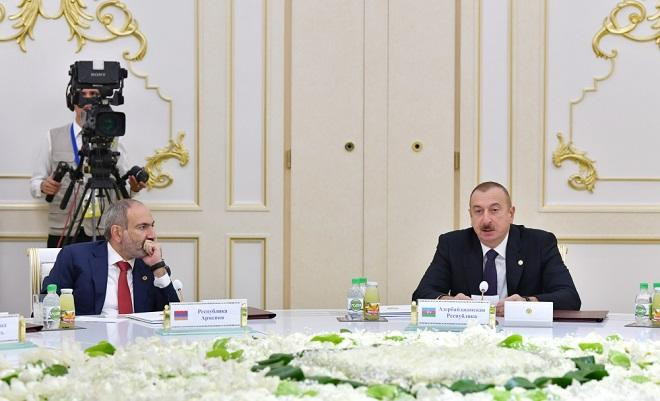 کارشناس روس: ارامنه برای کسب درآمد باید تورکی یاد بگیرند