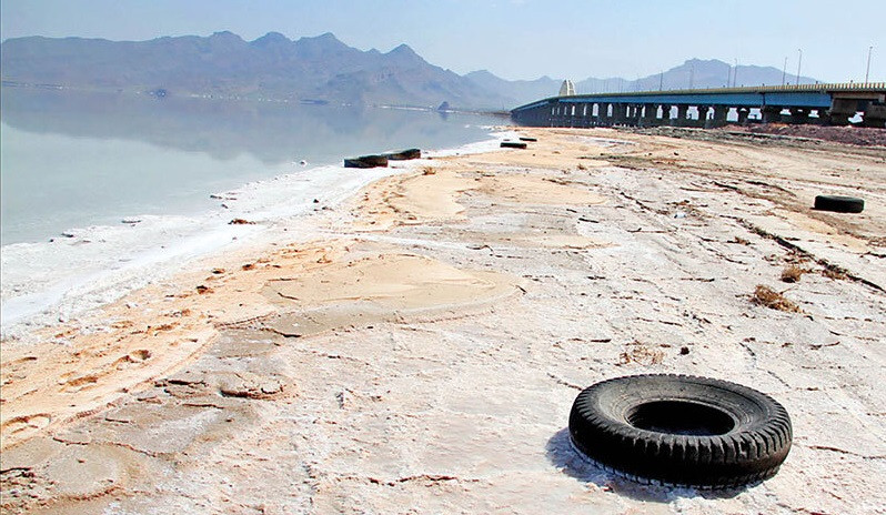 دریاچه ارومیه در بدترین وضعیت از دی‌ماه ۹۷ قرار دارد