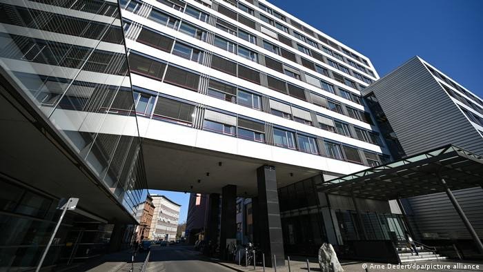 دادگاه رسیدگی به جنایات پزشک سوری در فرانکفورت آغاز می‌شود