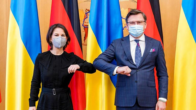 آلمان متعهد به «تضمین امنیت اوکراین» در برابر روسیه شد