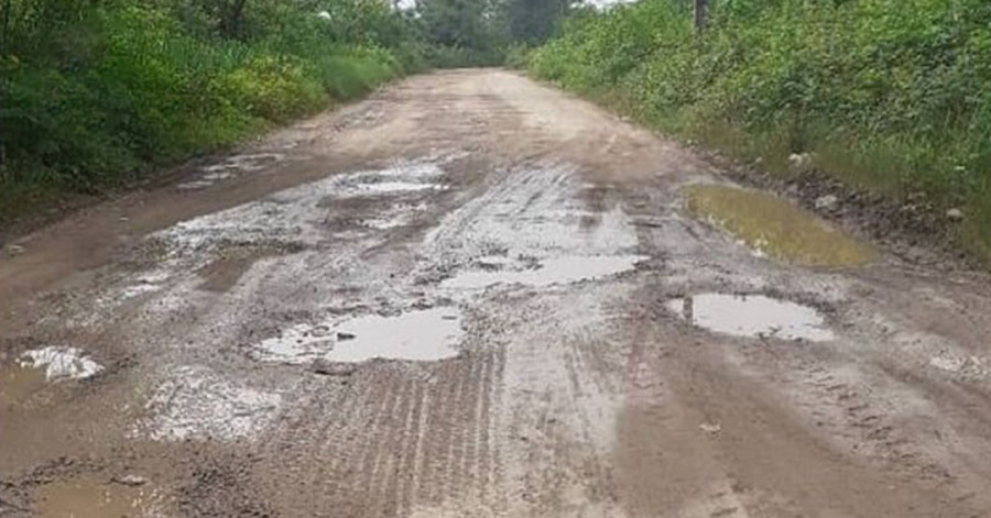 ۱۴۰ روستای میانه از راه ارتباطی مناسب محروم هستند