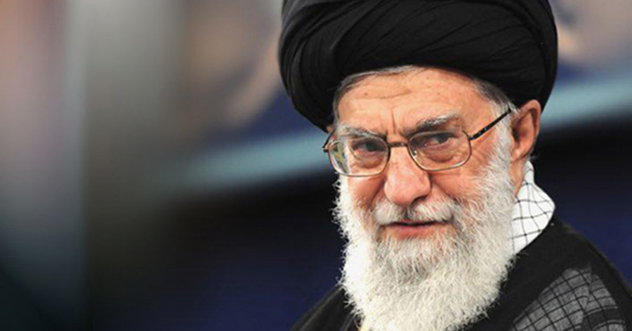 علی خامنه‌ای فرمانِ «تهاجم ترکیبی» علیه منتقدان فعال در رسانه‌ها و فضای مجازی را صادر کرد