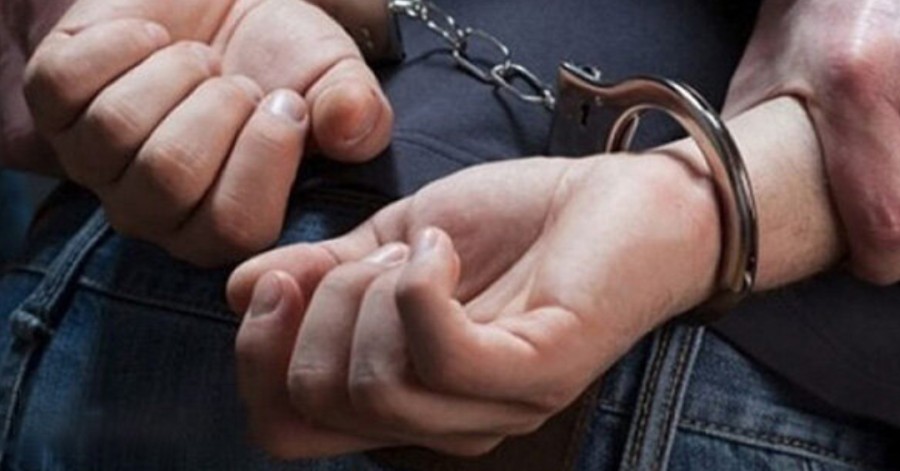 یک شهروند در قزوین به دلیل «توهین و ضرب و شتم یک روحانی» بازداشت شد
