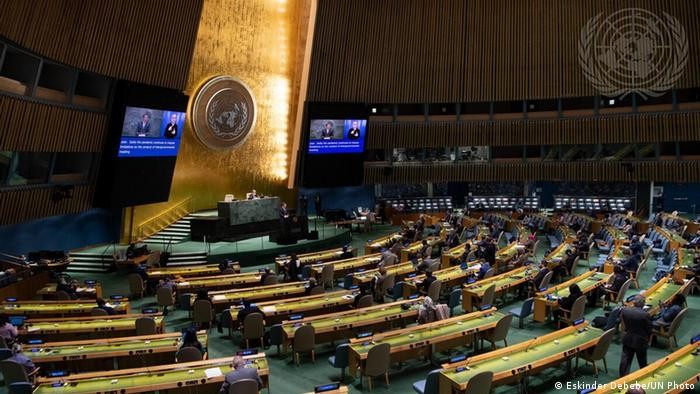 مینا احدی: عضویت ایران در کمیسیون مقام زن سازمان ملل «ننگی برای جهان ماست»