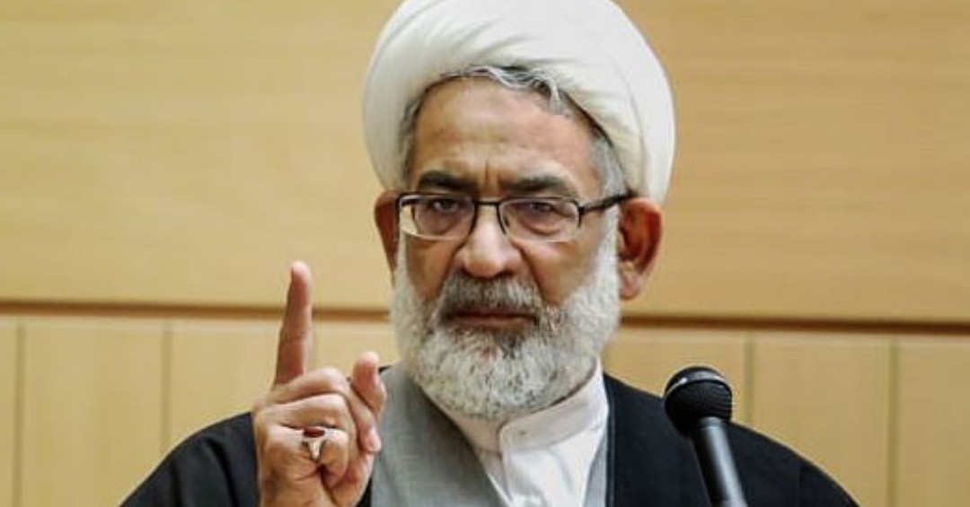 قوانین سفت و سخت ایران در برخورد «با هرگونه روزه‌خواری»، حتی در خودروی شخصی