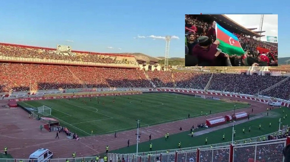 اهتزاز پرچم مقدس آذربایجان در استادیوم سهند + ویدئو