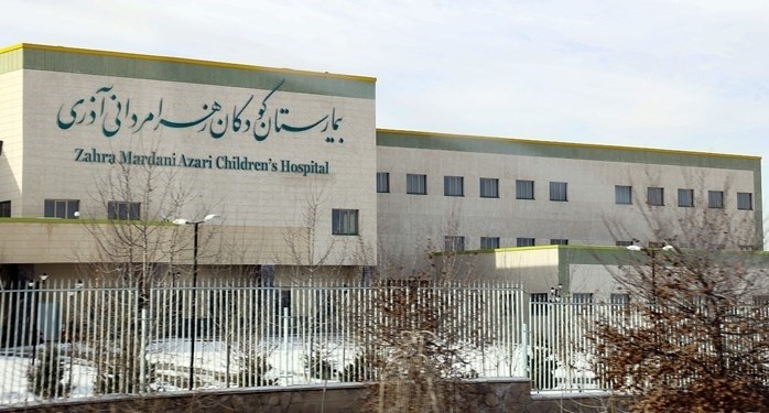 مسئولان ایران بیمارستان ساخته شده توسط خیران معروف آذربایجانی را با لوازم فرسوده پر کردند