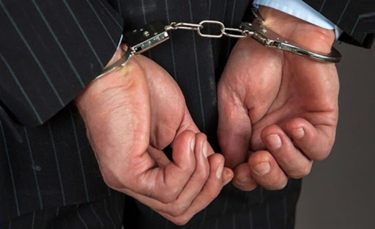 کارمند شهرداری و پیمانکار یکی ازپروژه های شهری ارومیه دستگیر شدند