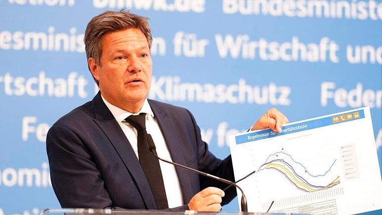 وزیر اقتصاد آلمان: بحران آغاز شده و گاز اکنون یک منبع کمیاب در کشور است