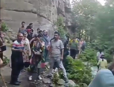 گزارشی از جو امنیتی در قلعه بابک و دستگیری برخی از فعالین و ضبط گوشی های همراه + ویدئو