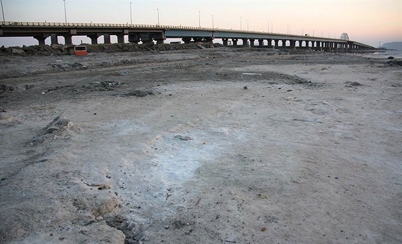 گزارشی از آخرین وضعیت اعتراضات نسبت به خشکانیدن دریاچه اورمیه