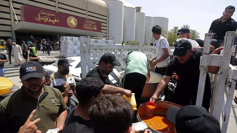  صدر شهروندان عراق و حشد شعبی را به گسترش اعتراض‌ها فراخواند