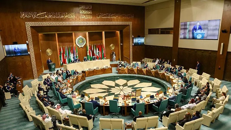 رقابت کی‌یف با مسکو برای جلب حمایت کشورهای خلیج عربی