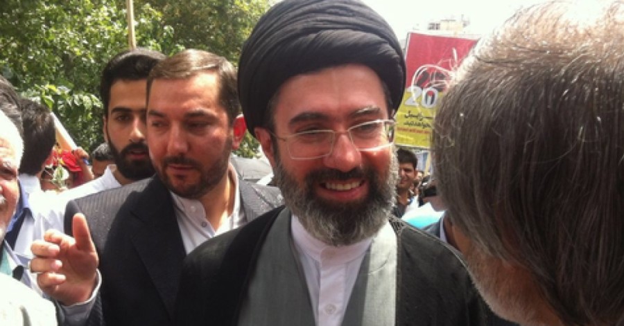 زمزمه‌هایی از جانشینی مجتبی خامنه‌ای در آستانه نشست خبرگان