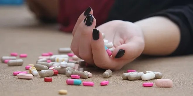 روزانه ۱۵ نفر در ایران اقدام به خودکشی می‌کنند