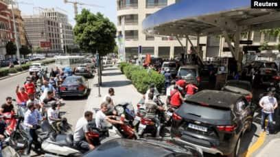 نفتکش‌های حامل سوخت رایگان ایران راهی لبنان می‌شود