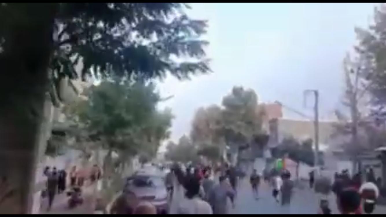 ویدئویی از اعتراض دیروز مرند