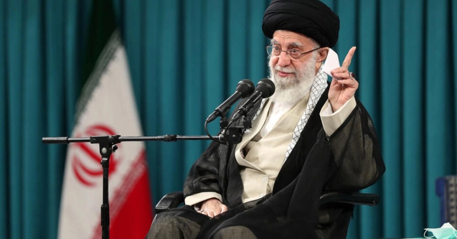 سخنان خامنه‌ای در مورد «فروش پهپاد» از خبرگزاری‌ها حذف شد