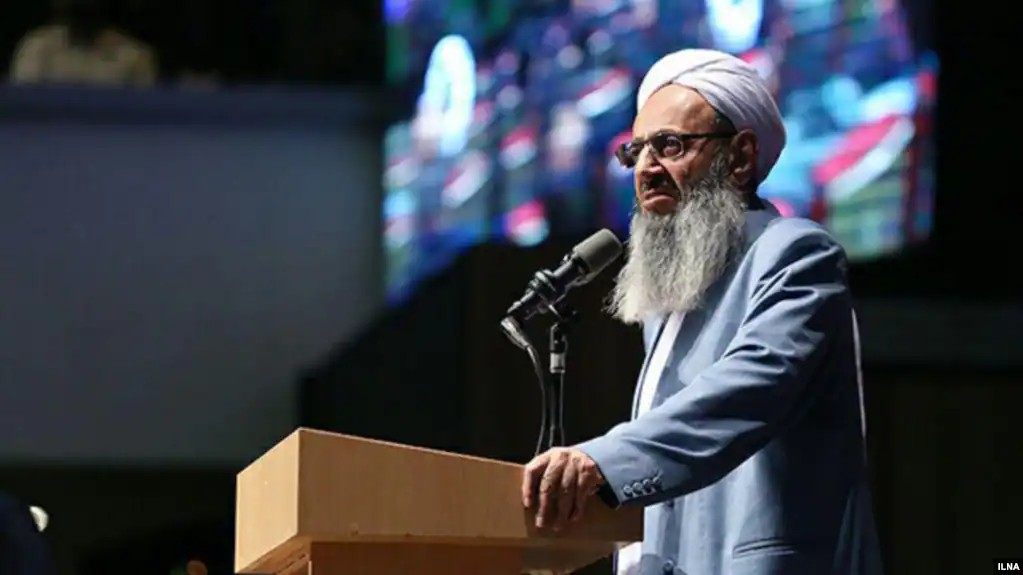 مولوی عبدالحمید خواستار برگزاری رفراندوم در ایران با حضور ناظران بین‌المللی شد