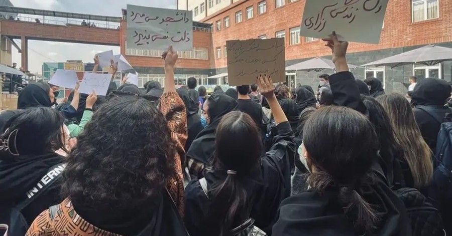 اعتصاب اساتید و دانشجویان؛ نصب «دوربین‌های جاسوسی» در دانشگاه شریف