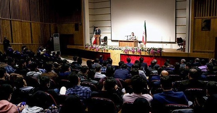 ویدیوهایی دیده نشده از استقبال دانشجویان دانشگاه علوم پزشکی تبریز از  محمدحسین صفارهرندی!