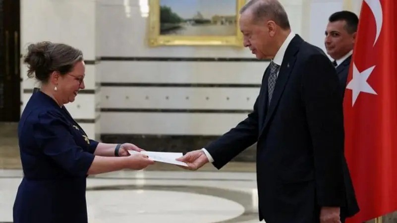 اردوغان استوارنامه سفیر جدید اسرائیل را تحویل گرفت