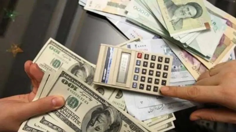 استعفای رئیس بانک مرکزی ایران در پی رکوردشکنی نرخ دلار