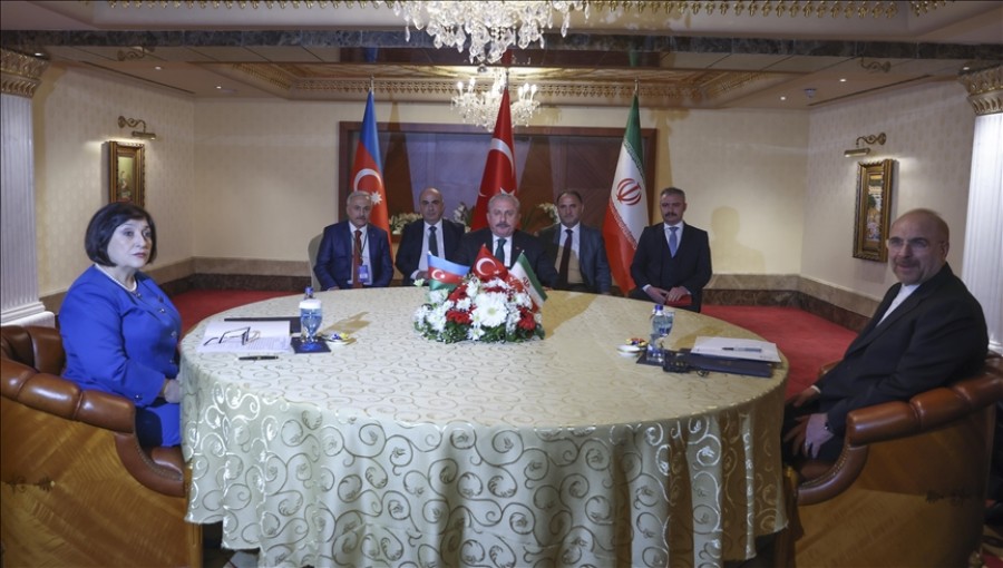 قالیباف مواضع ضد آذربایجانی تهران را «سوء تفاهم» نامید