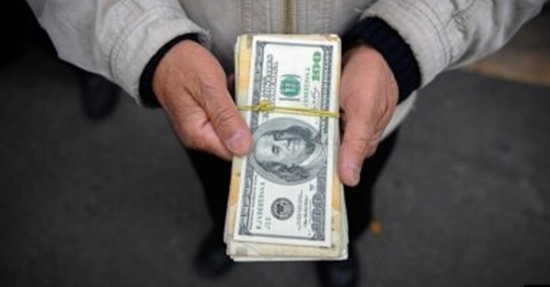 مالیات واردات ارز به ایران حذف شد