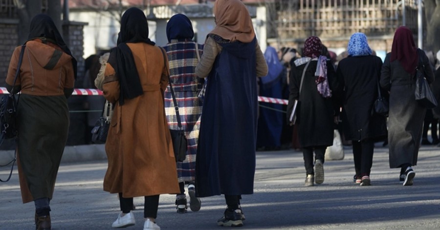 ممنوعیت ادامه تحصیل دانشجویان افغانستانی در ایران