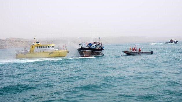 آمریکا 2 شرکت ایران و ده‌ها کشتی و شرکت بین‌المللی عامل قاچاق نفت ایران را تحریم کرد