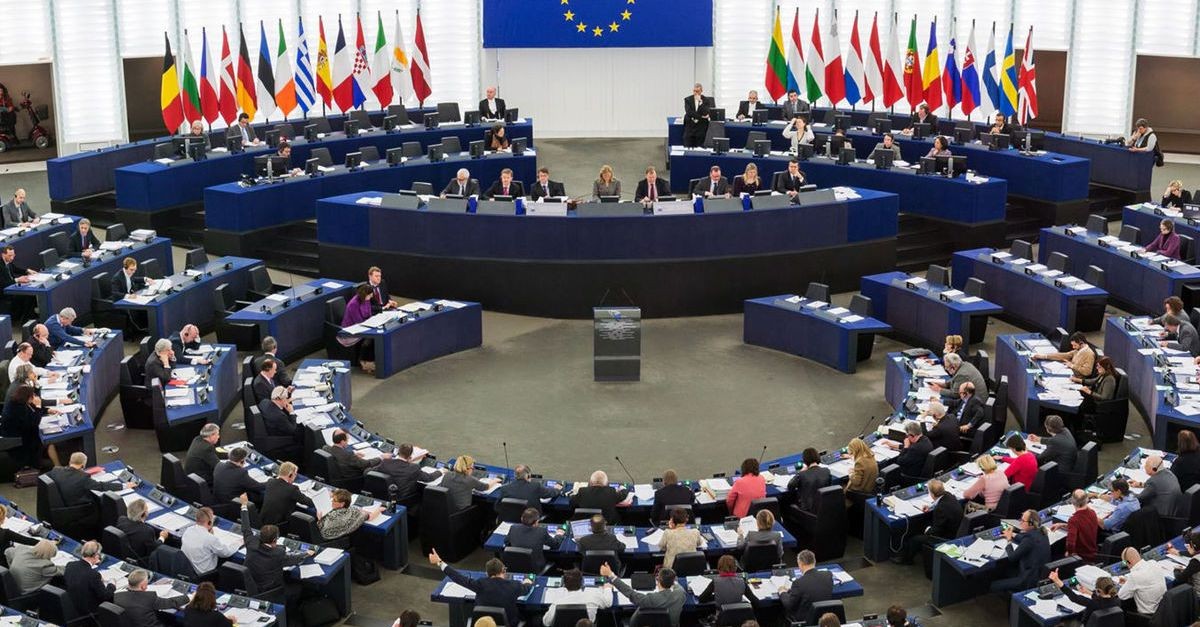 دستورالعمل جدید اروپا برای برابری دستمزد؛ محرمانه بودن حقوق ممنوع می‌شود 
