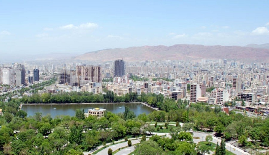 بازداشت 2 شهروند آذربایجان در تبریز با اتهام «حمل پرچم آذربایجان»