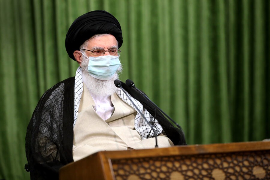 خامنه‌ای به‌رغم اذعان به ناکارآمدی نظام با برگزاری رفراندوم مخالفت کرد