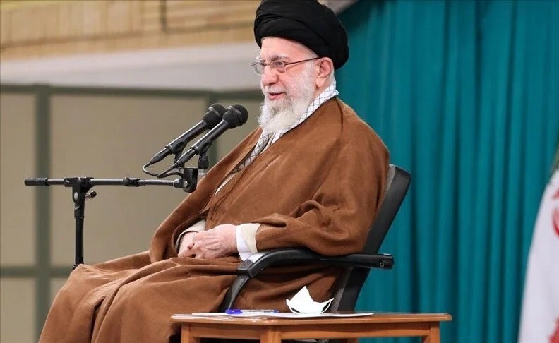 خامنه‌ای خواستار «انعطاف» در سیاست خارجی شد