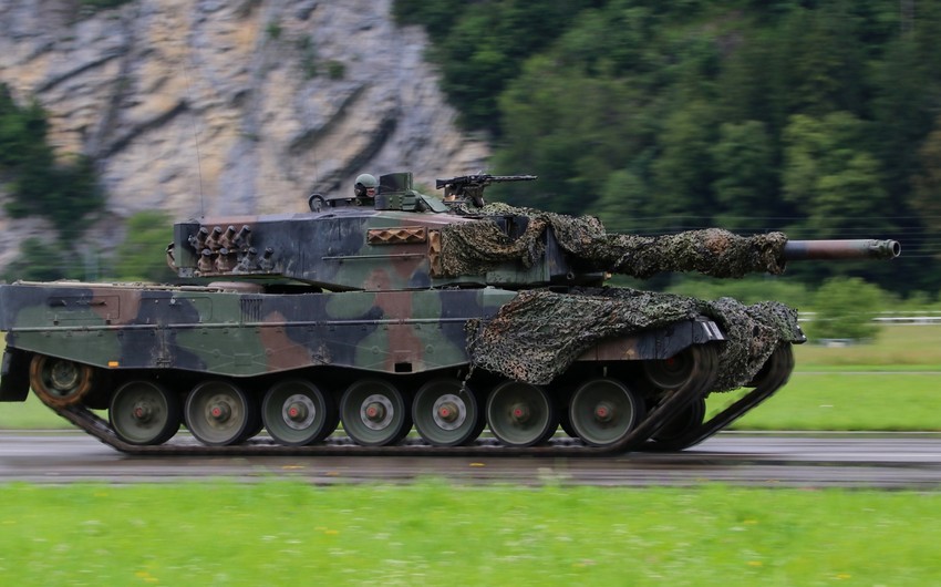 Kanada Ukraynaya dörd "Leopard 2" tankı verir