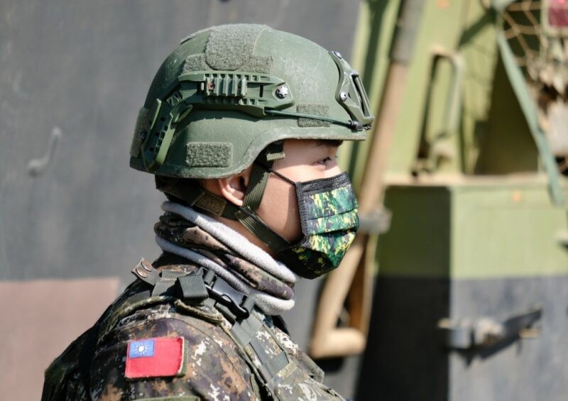 Tayvan ordusu hərbi təlimlərə başlayır- Ağır artilleriyadan istifadə olunacaq