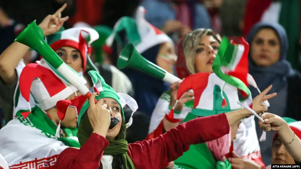 FİFA-dan İrana xəbərdarlıq: “Qadınlar stadionlara buraxılmalıdır, yoxsa...”