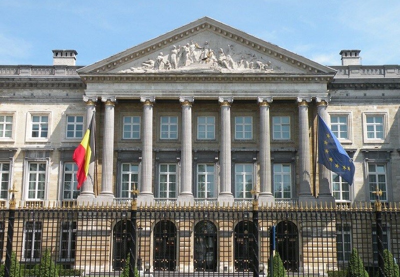 Belçika parlamenti AB-nin İrana qarşı sanksiyalarının artırılmasını tələb edib