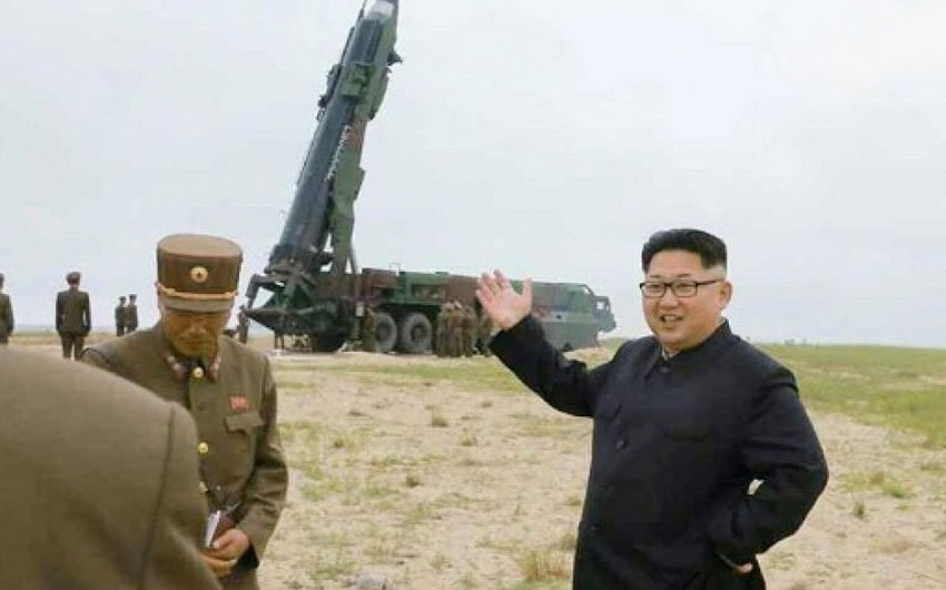 Şimali Koreya yeni qitələrarası ballistik raketini sınaqdan keçirib