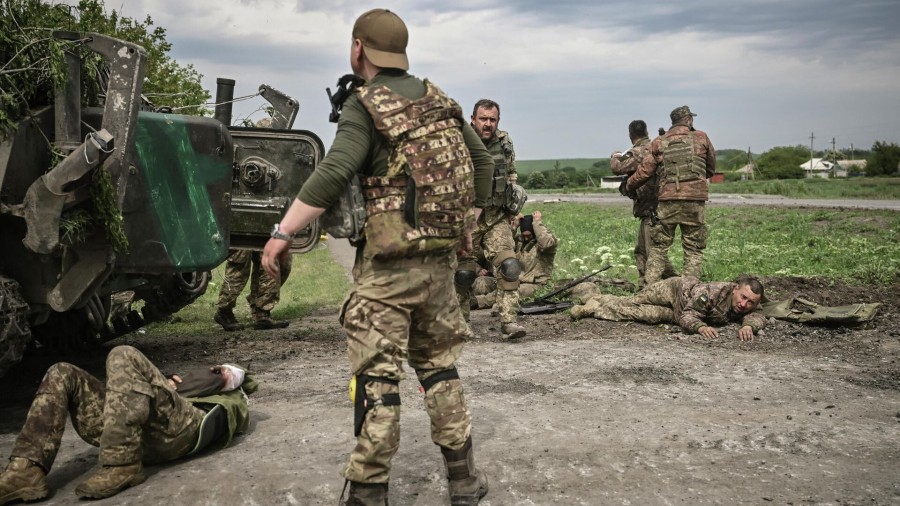 "Ukrayna ordusu 40 min hərbçi itirib" - Polkovnik