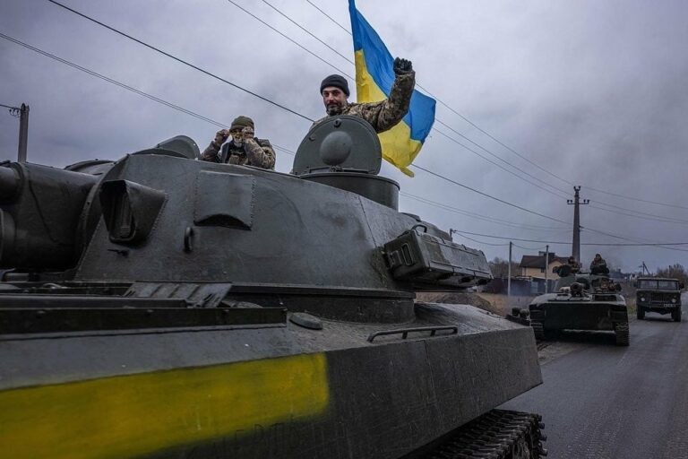 Ukrayna ordusu Xersonda dörd kəndi azad edib
