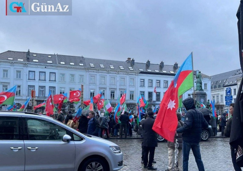 Güney azərbaycanlılar Brüsseldə mitinq keçiriblər