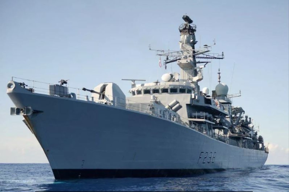NATO-nun gəmiləri Estoniyaya hərbi texnika gətirib