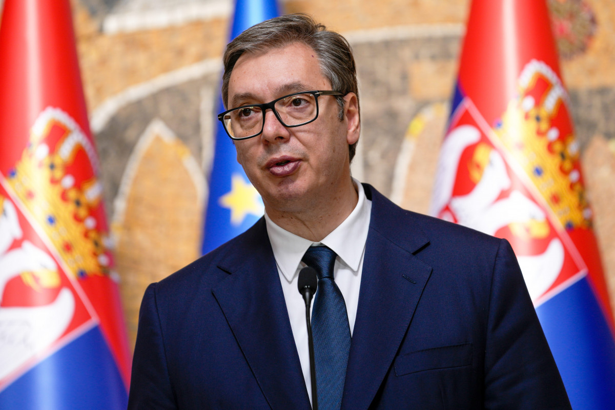Vuçiç: Avropa Rusiyayla müharibəyə hazırlaşır