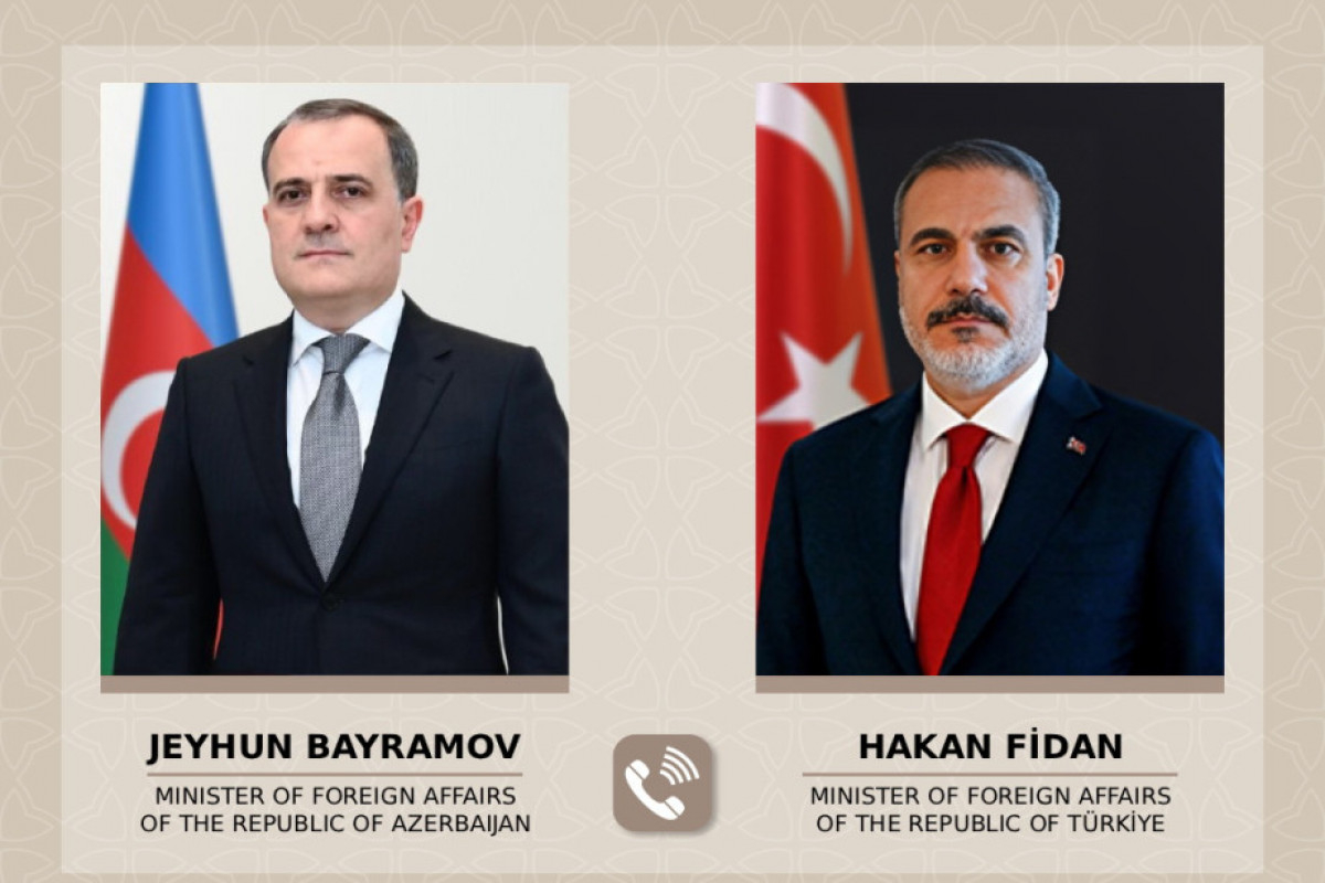 Azərbaycan və Türkiyə XİN rəhbərləri regionda təhlükəsizlik vəziyyətini müzakirə edib